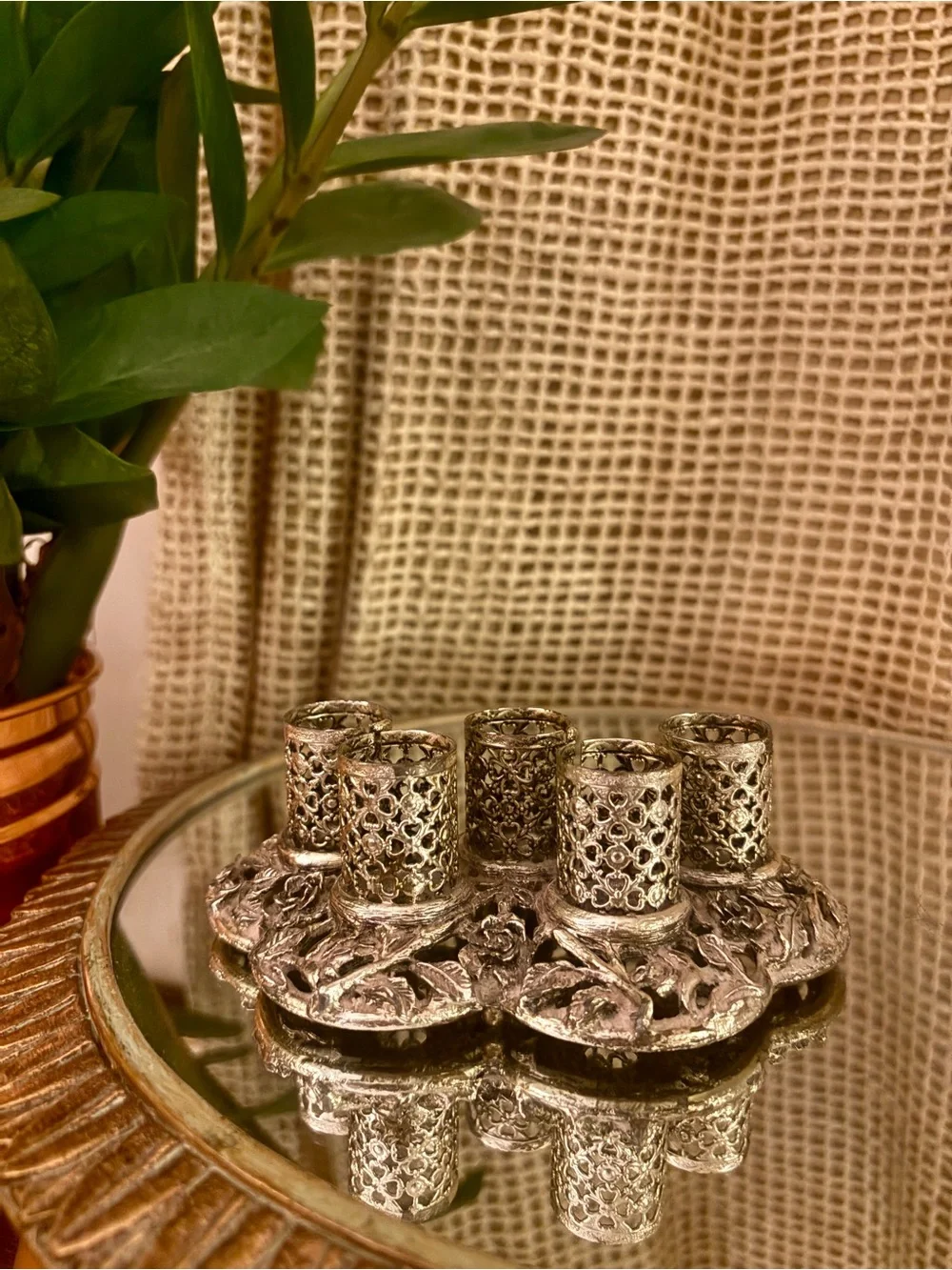 Vintage Ornate Floral Silver Toned Lipstick Holder